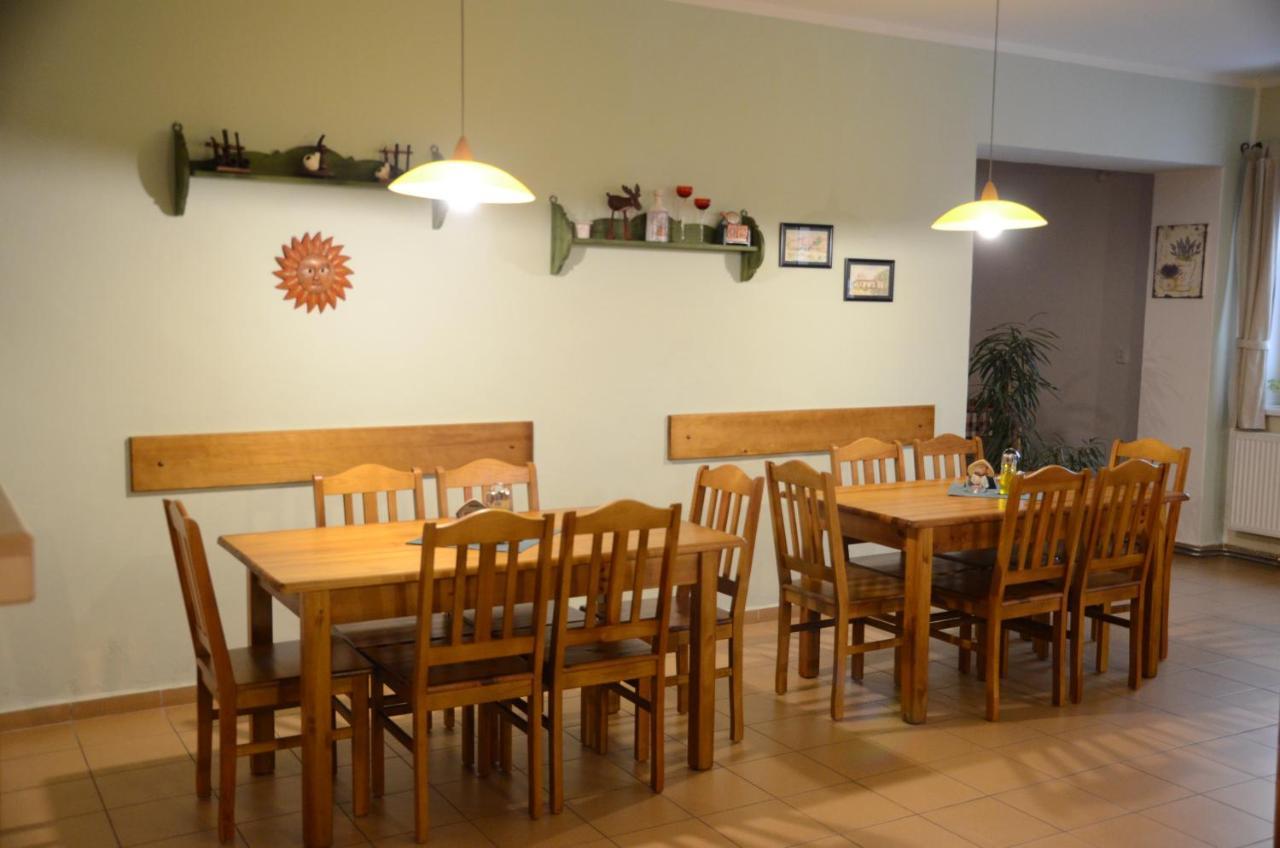 Penzion U Molu Horni Vltavice Exterior photo